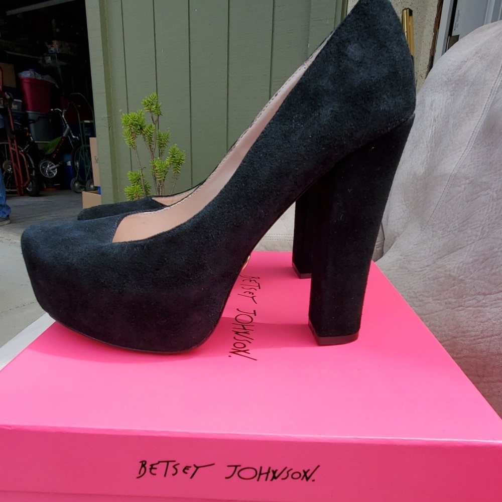 Betsey Johnson Sophia Black Suede Heels